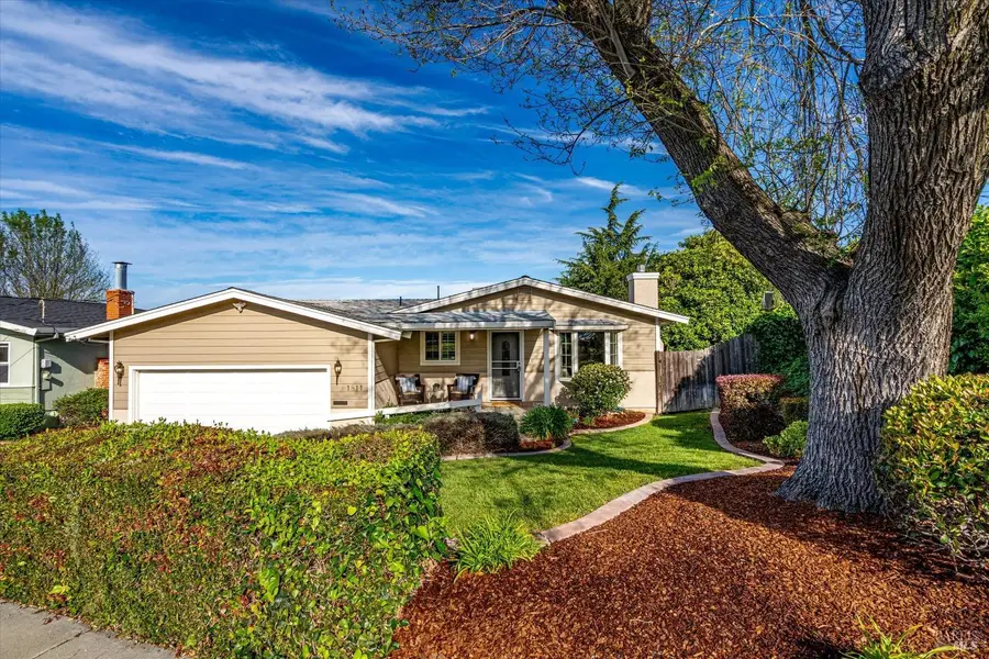 1811 Pacifica Court, Benicia, CA 94510 - Image #2