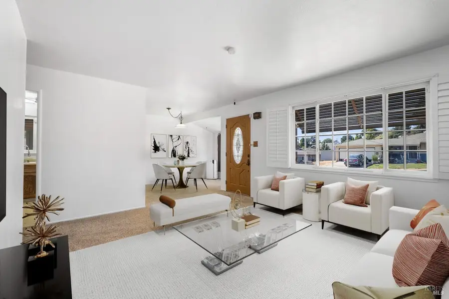 10 Flamingo Court, American Canyon, CA 94503 - Image #2