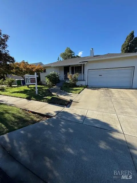 525 Minahen Street N, Napa, CA 94559 - Image #2