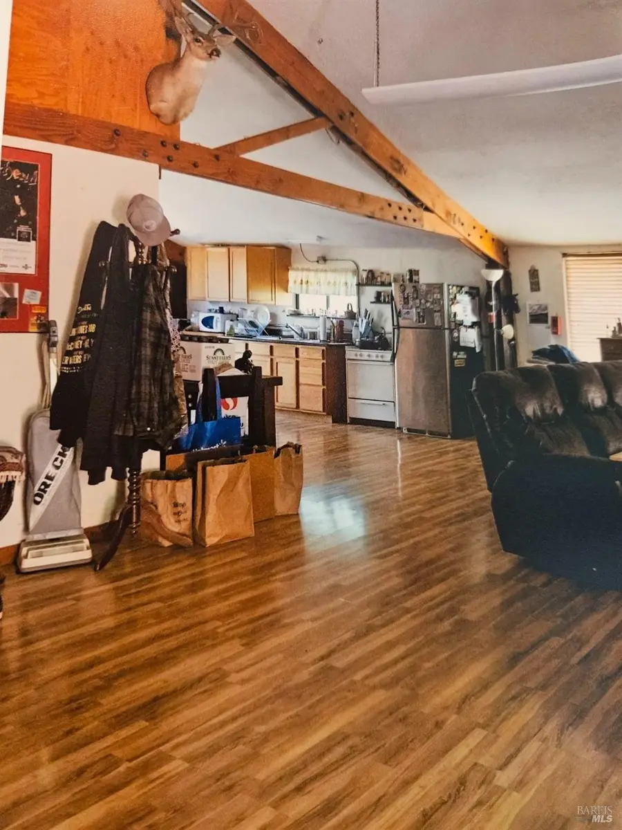 51211 Dunham Road, Laytonville Leggett, CA 95587 - Image #2