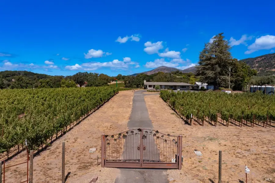 4094 E 3rd Avenue, Napa, CA 94558 - #3