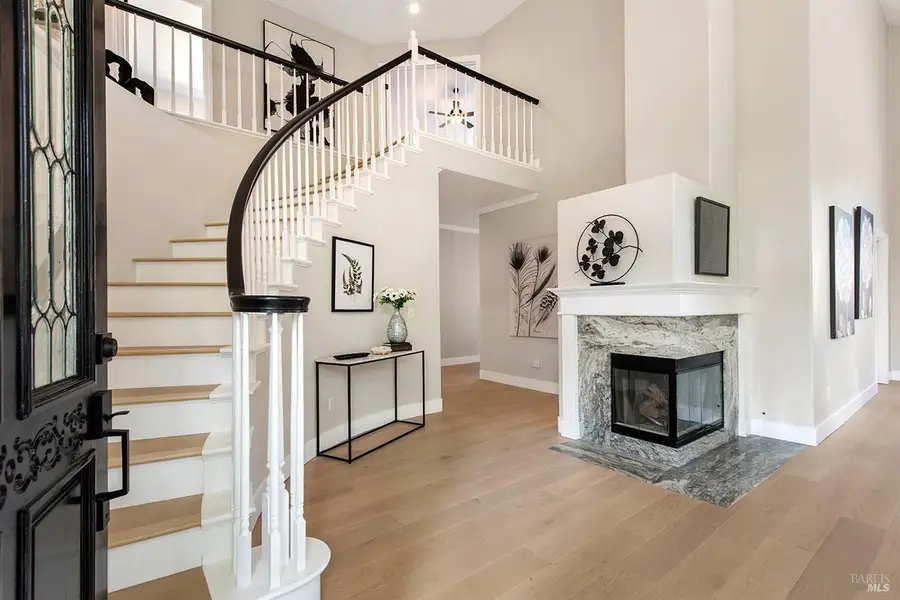 5426 Spring Lake Court, Santa Rosa, CA 95409 - Image #2