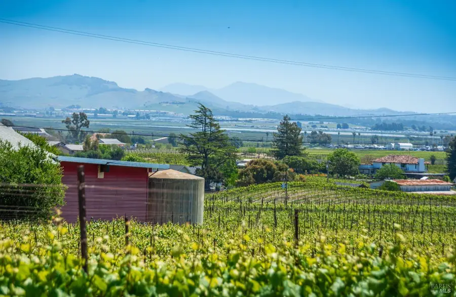 1150 Bayview Avenue, Napa, CA 94559 - Image #2