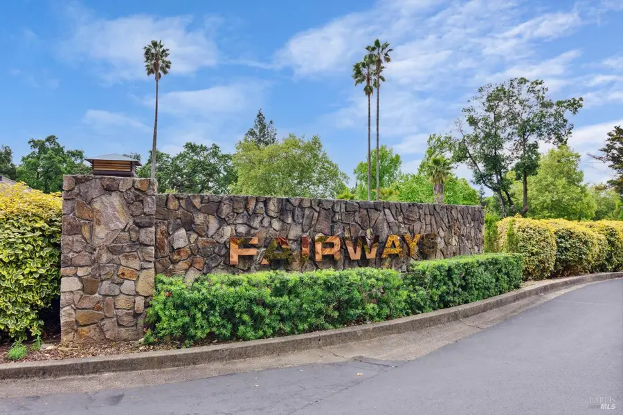 87 Fairways Drive, Napa, CA 94558 - Image #2