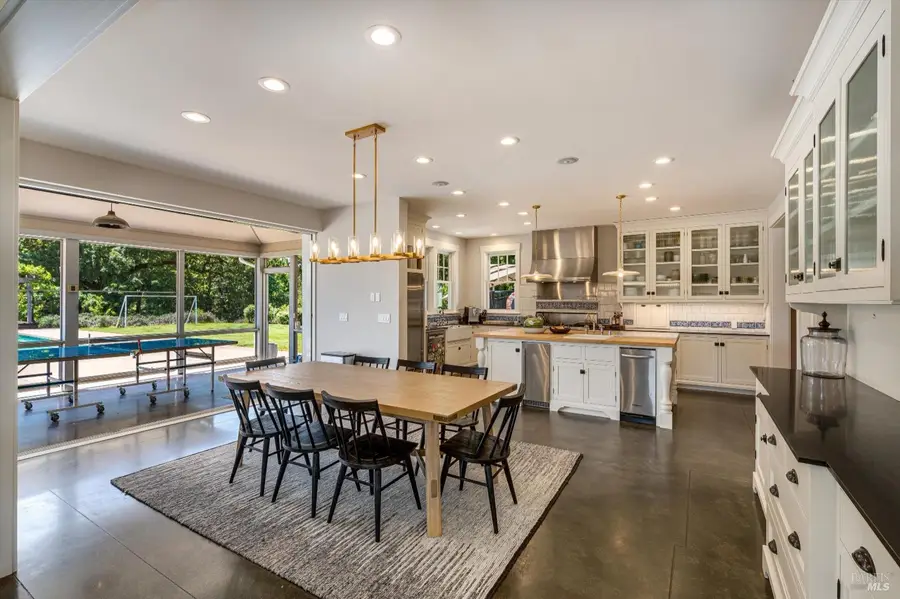 1079 Hedgeside Avenue, Napa, CA 94558 - Image #3