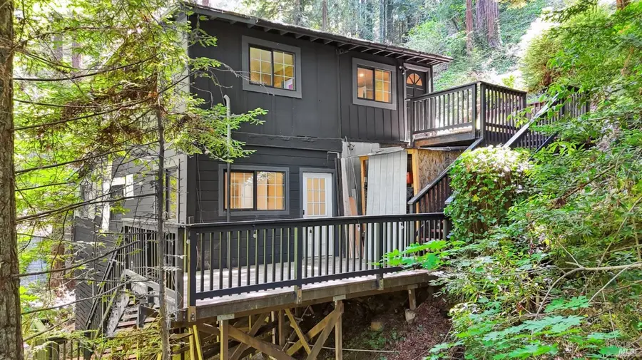 21713 Starrett Hill Drive, Monte Rio, CA 95462 - Image #2