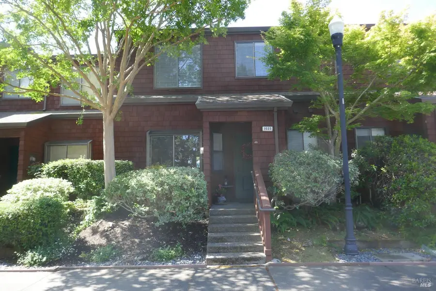 1025 Margaret Court, Novato, CA 94949 - Image #2