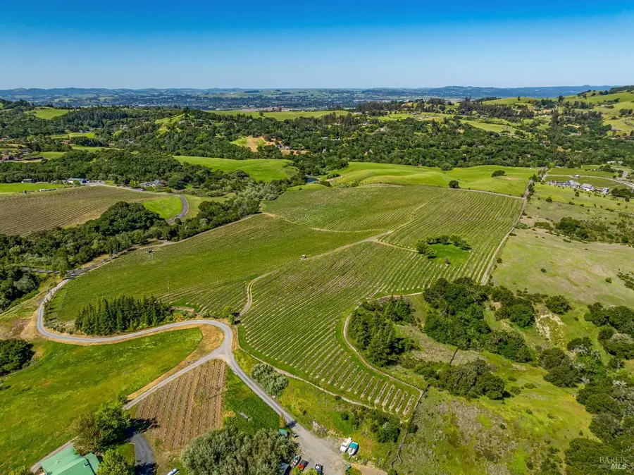 4560 Sonoma Mountain Road, Santa Rosa, CA 95404 - Image #3
