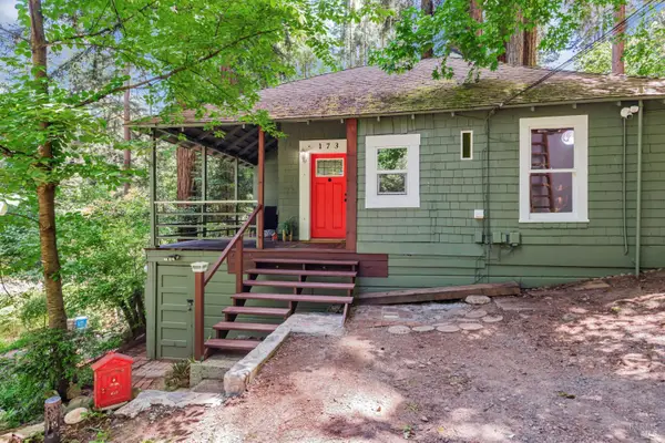 173 Redwood Avenue, Camp Meeker, CA 95419