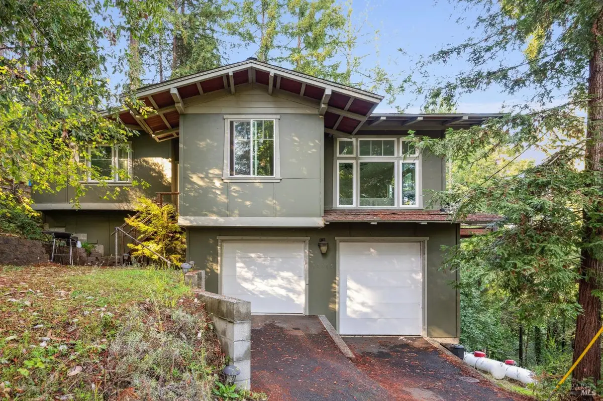 17506 Summit Avenue, Guerneville, CA 95446 - Image #1