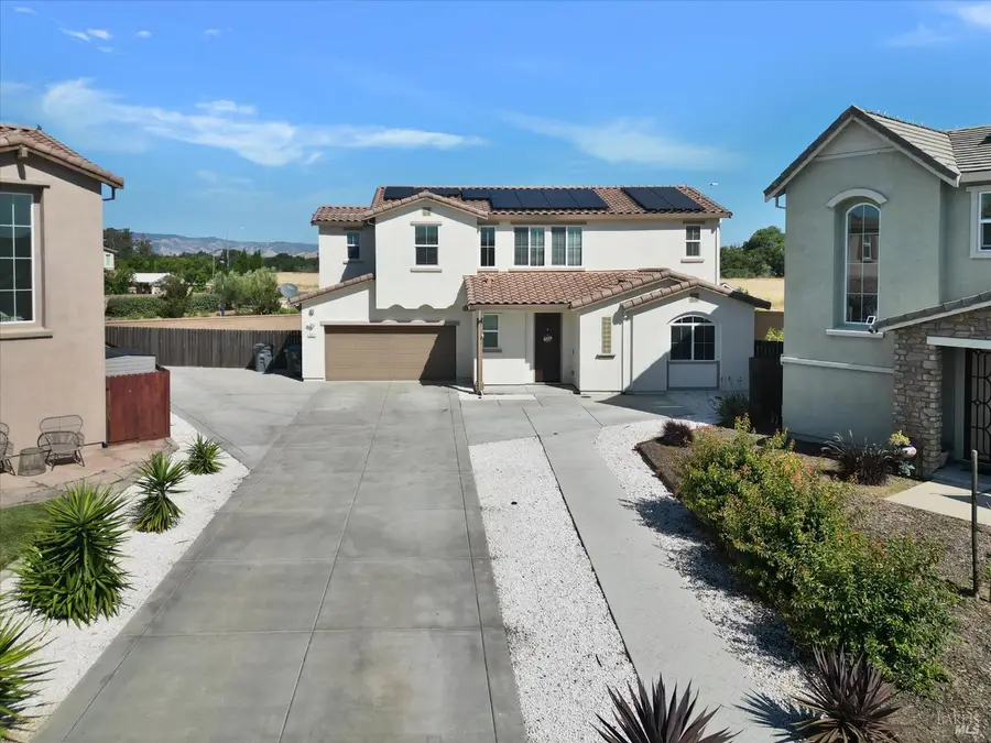 227 Wisteria Circle, Vacaville, CA 95687 - Image #2