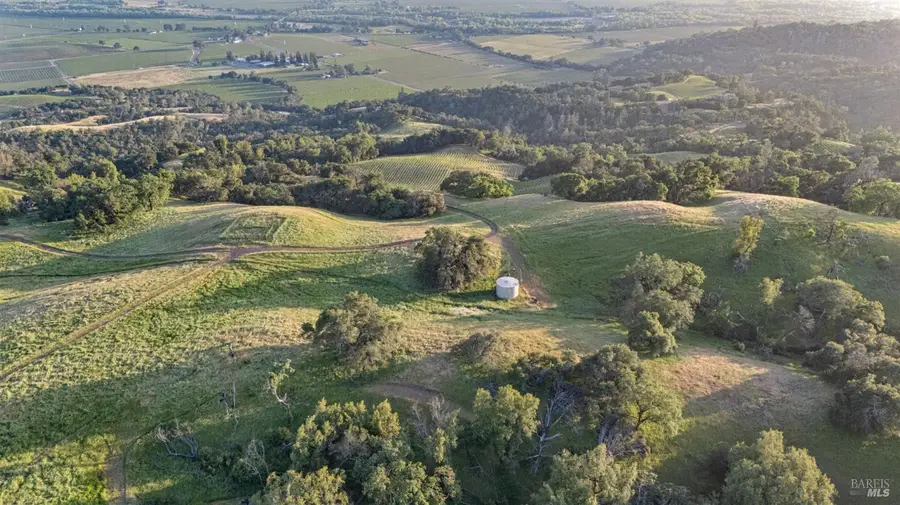 21350 River Road, Geyserville, CA 95441 - Image #3
