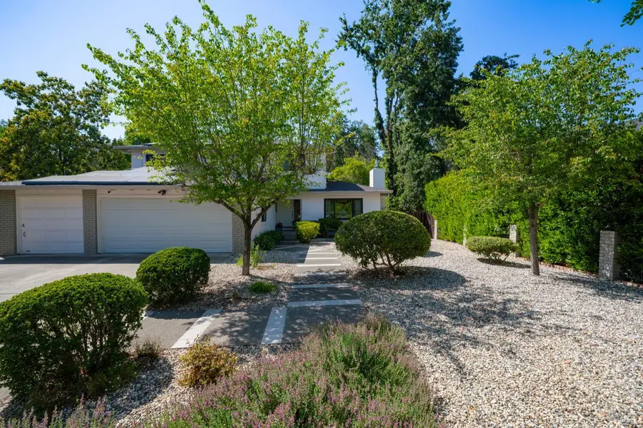 613 Harvest Lane, Saint Helena, CA 94574 - Image #2