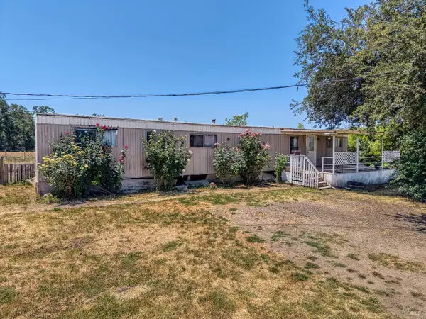 9705 E Side Potter Valley Road, Potter Valley, CA 95469