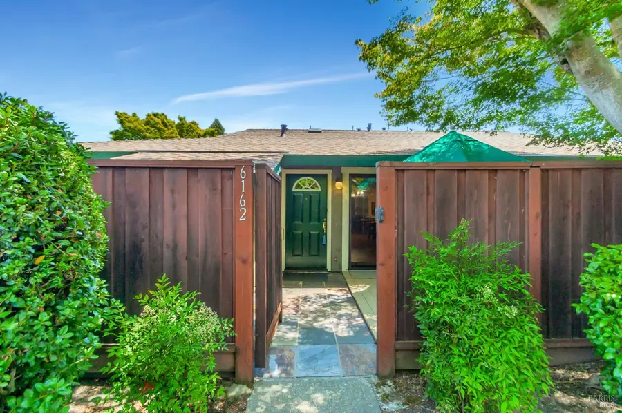 6162 Country Club Drive, Rohnert Park, CA 94928 - Image #2