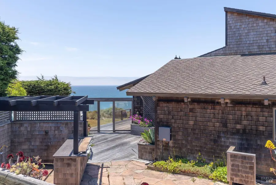 38460 Robinson Reef Drive, Gualala, CA 95445 - Image #2