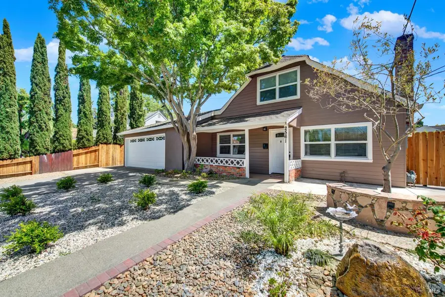 2561 Dorset Street, Napa, CA 94558 - Image #2