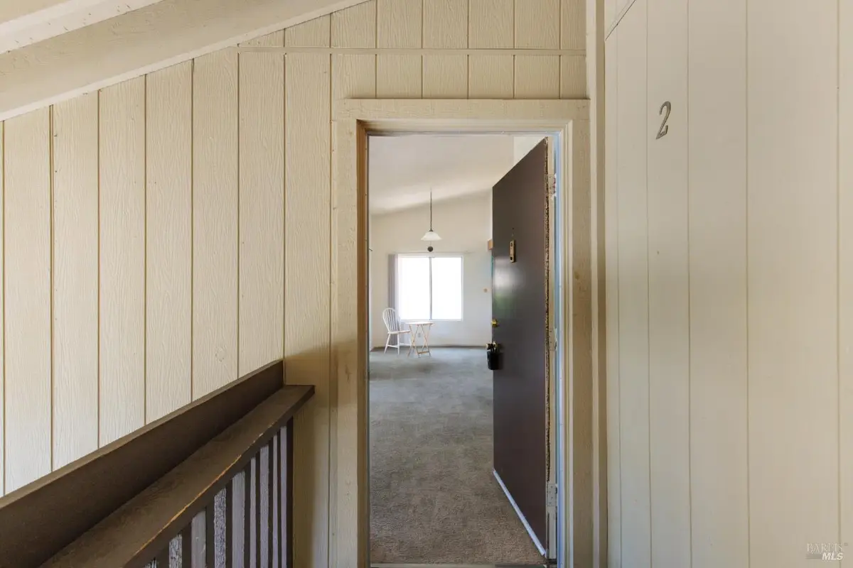 355 Parkview Terrace #B-2, Vallejo, CA 94589 - Image #1