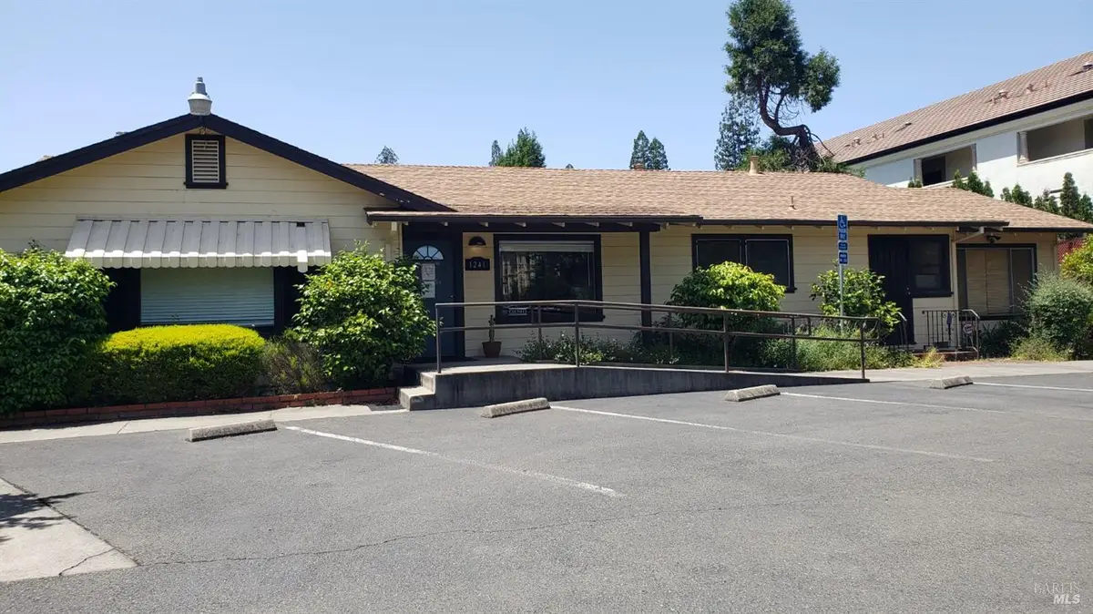 1241 Grove Street, Healdsburg, CA 95448 - Image #1