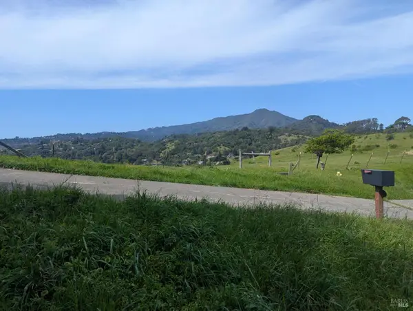 1163 Meadowsweet Drive, Corte Madera, CA 94925