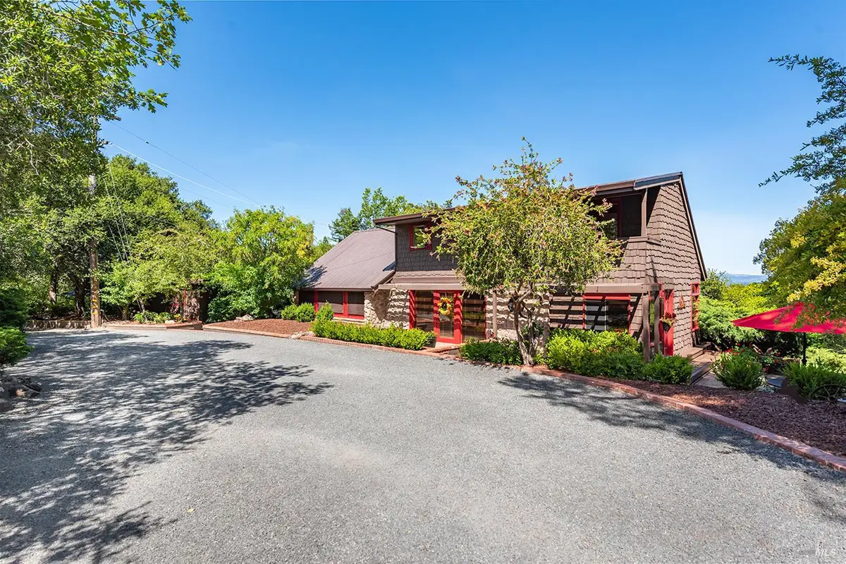 5995 Vine Hill Road, Sebastopol, CA 95472 - Image #1