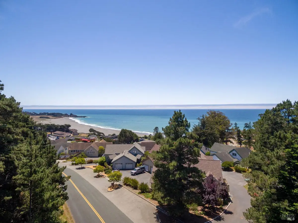 39001 Cypress Way, Gualala, CA 95445 - Image #1