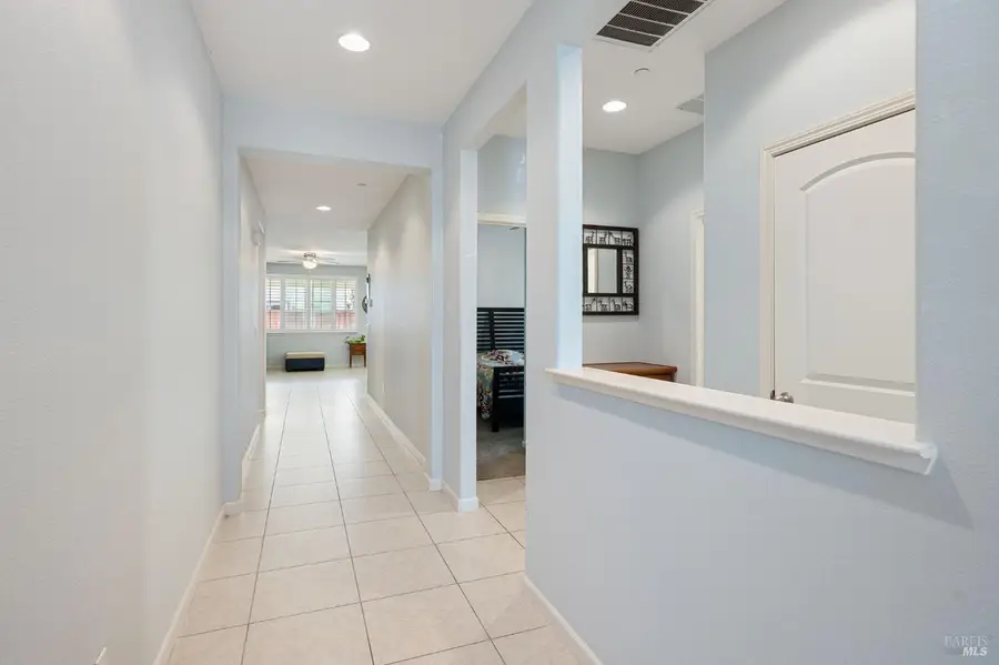 448 Potters Lane, Vacaville, CA 95687 - Image #3