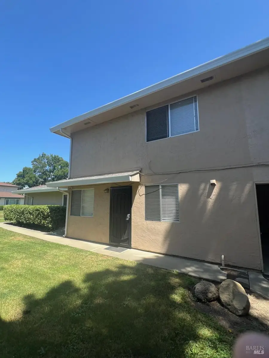 1950 Duxburry Lane #2, Vacaville, CA 95687 - Image #3