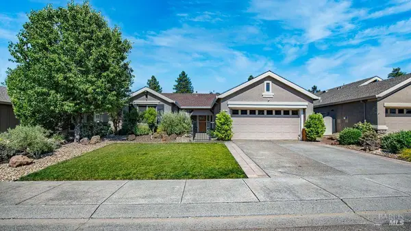 105 Clover Springs Drive, Cloverdale, CA 95425