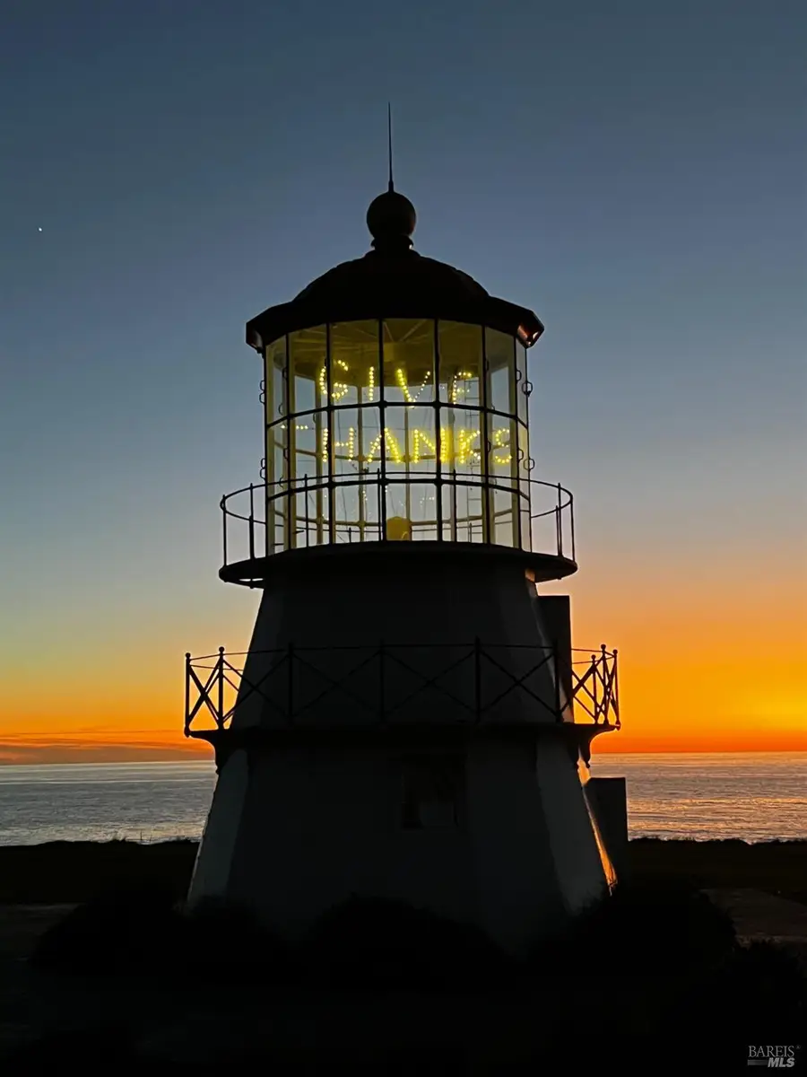 62 Highview Circle, Whitethorn, CA 95589 - Image #3