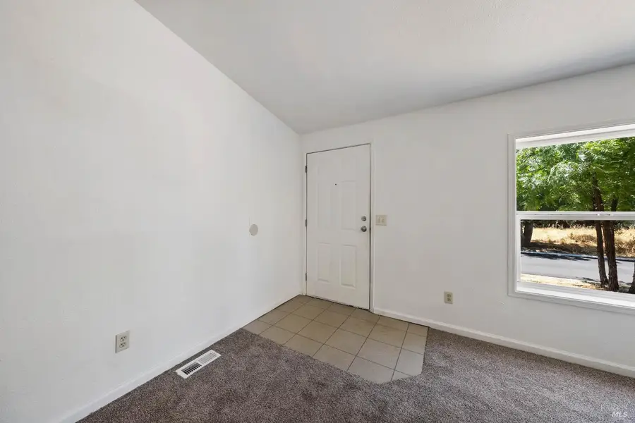 3558 Buckeye Street, Clearlake, CA 95422 - Image #2