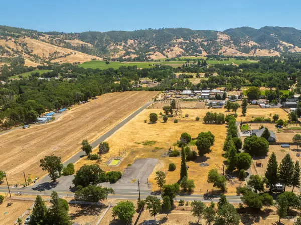10891 West Road, Redwood Valley, CA 95470