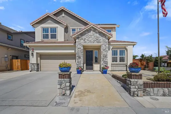 424 Wren Lane, Vacaville, CA 95688