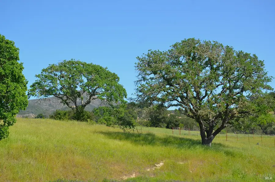 2186 Monticello Road, Napa, CA 94558 - Image #2