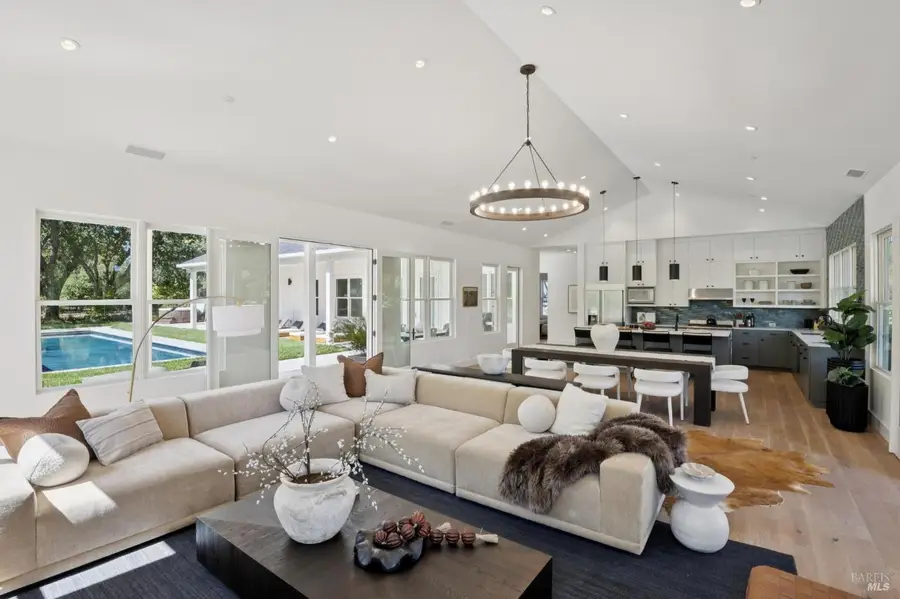 20685 5th Street E, Sonoma, CA 95476 - Image #2