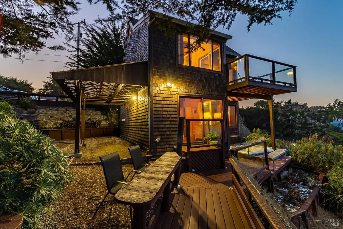 2020 Sandpiper Court, Bodega Bay, CA 94923 - Image #1