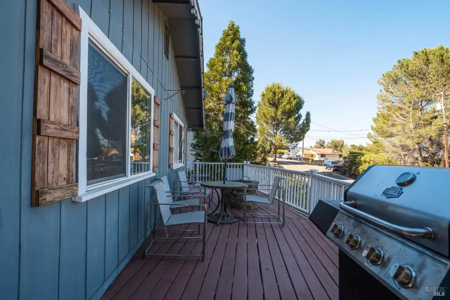 3607 Shoreline View Way, Kelseyville, CA 95451 - Image #2