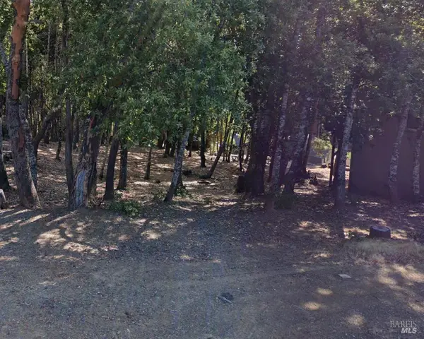 26895 Bear Drive, Willits, CA 95490