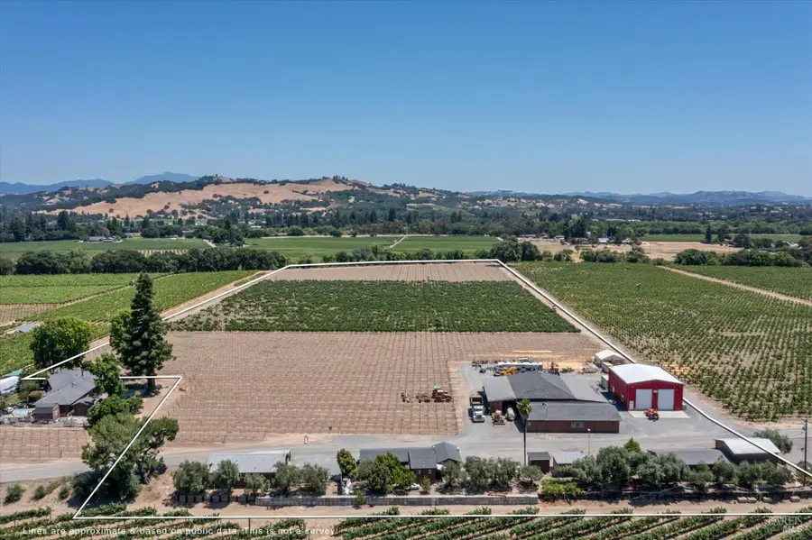 1558 Magnolia Drive, Healdsburg, CA 95448 - Image #2