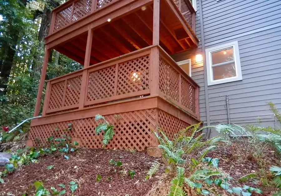 17410 Park Avenue, Guerneville, CA 95446 - Image #3