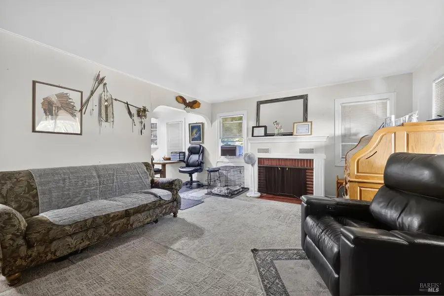 689 Plum Drive, Santa Rosa, CA 95404 - Image #3