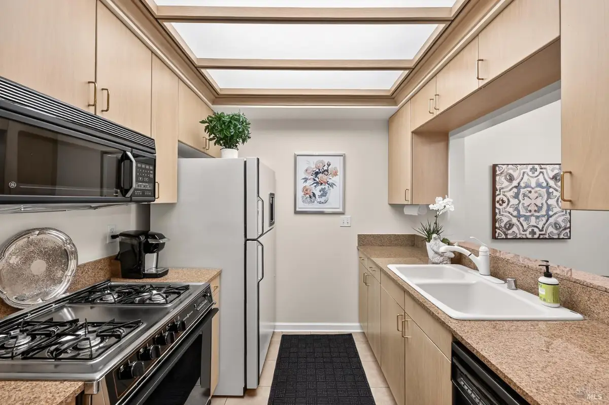 400 Deer Valley Road #3G, San Rafael, CA 94903 - Image #1