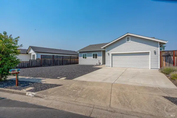 3745 Crestview Drive, Santa Rosa, CA 95403