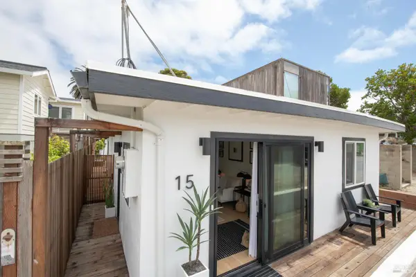 15 Calle Del Embarcadero, Stinson Beach, CA 94970