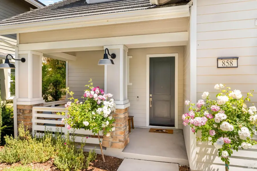 858 Hayes Street, Sonoma, CA 95476 - Image #3