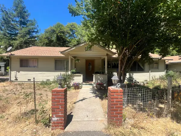 28550 N 101 Highway, Willits, CA 95490