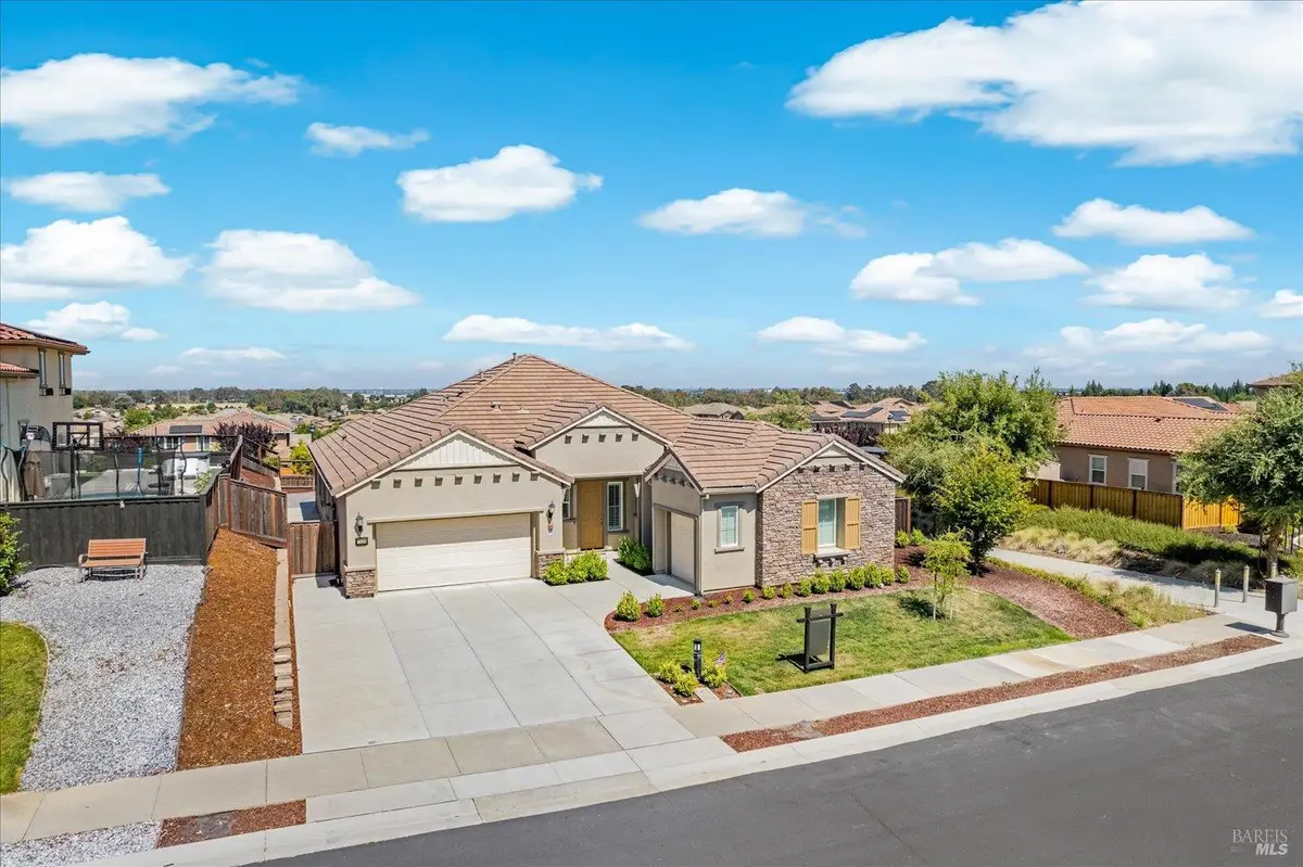 7056 Grace Feather Court, Vacaville, CA 95688 - Image #1