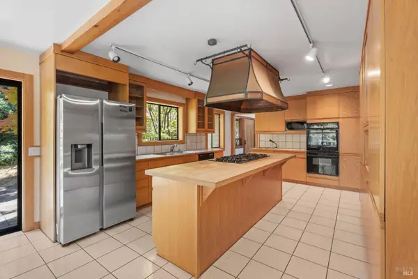 42795 Curley Lane, Point Arena, CA 95468