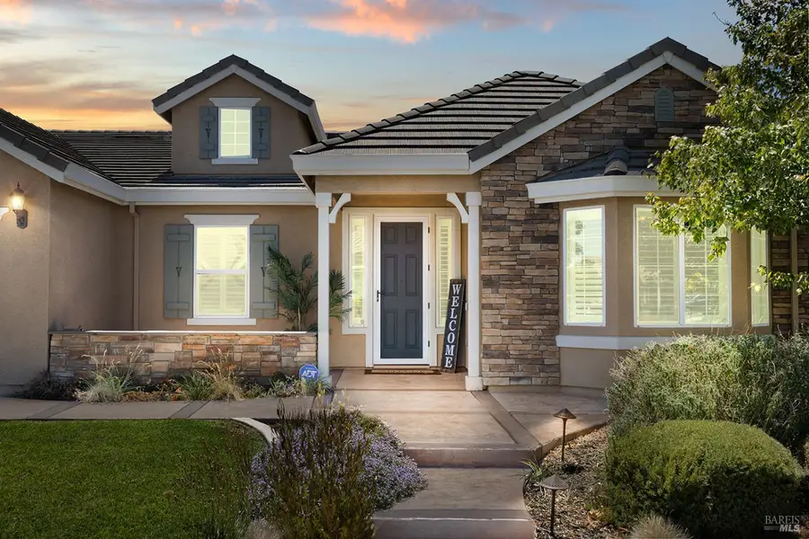 2031 Newcastle Drive, Vacaville, CA 95687 - Image #2