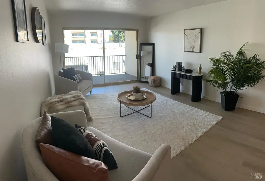 85 Vernon Street #315, Oakland, CA 94610 - Image #3